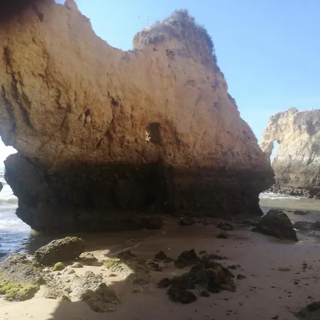 Rocha Praia Mar Beach Front Line Bay * Portimao