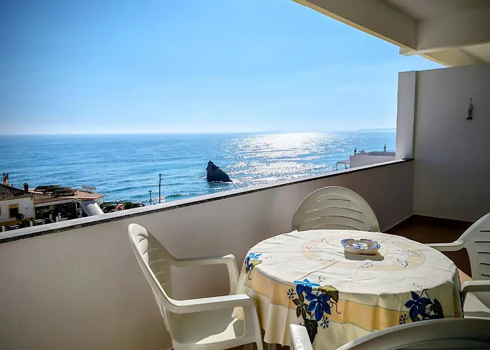 Rocha Mar Front Line Bay Apartment Portimão