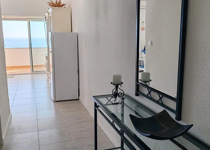 Rocha Mar Front Line Bay