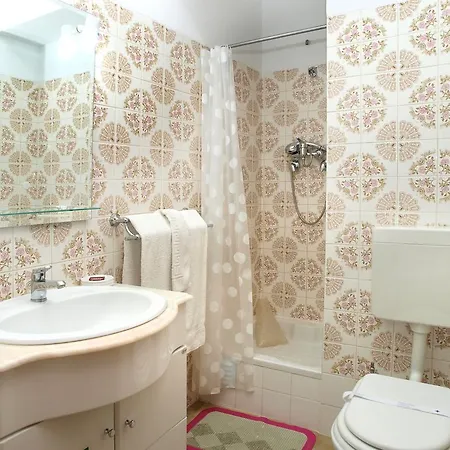 Rocha Mar Front Line Bay Apartamento *