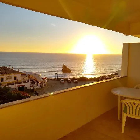 Rocha Mar Front Line Bay Apartamento Portimão