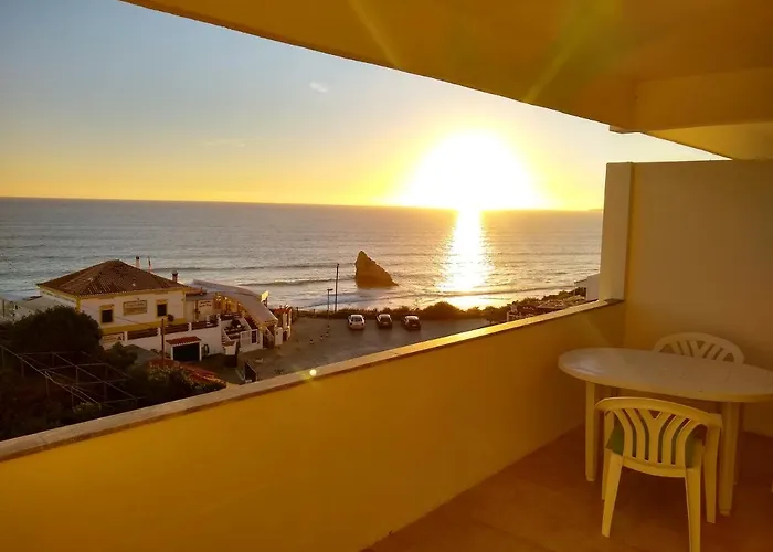 Rocha Mar Front Line Bay Apartamento Portimão